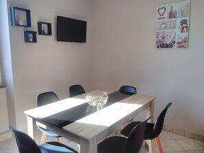 تناول الطعام