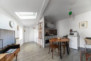 Interior - Cosy designer apartment, downtown (Clermont-Ferrand)