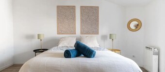 Cosy designer apartment, downtown