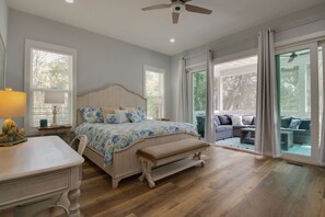 6 Schlafzimmer, Schreibtisch, Bügeleisen/Bügelbrett, kostenloses WLAN