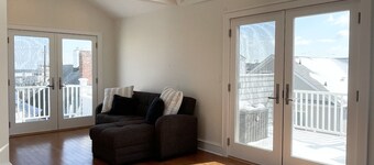 Luxury Sea Bright Home, Ocean Views, 6 Sun Decks!