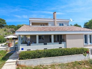 Exterior - Beachfront Holiday House Kaliope (Brgulje)