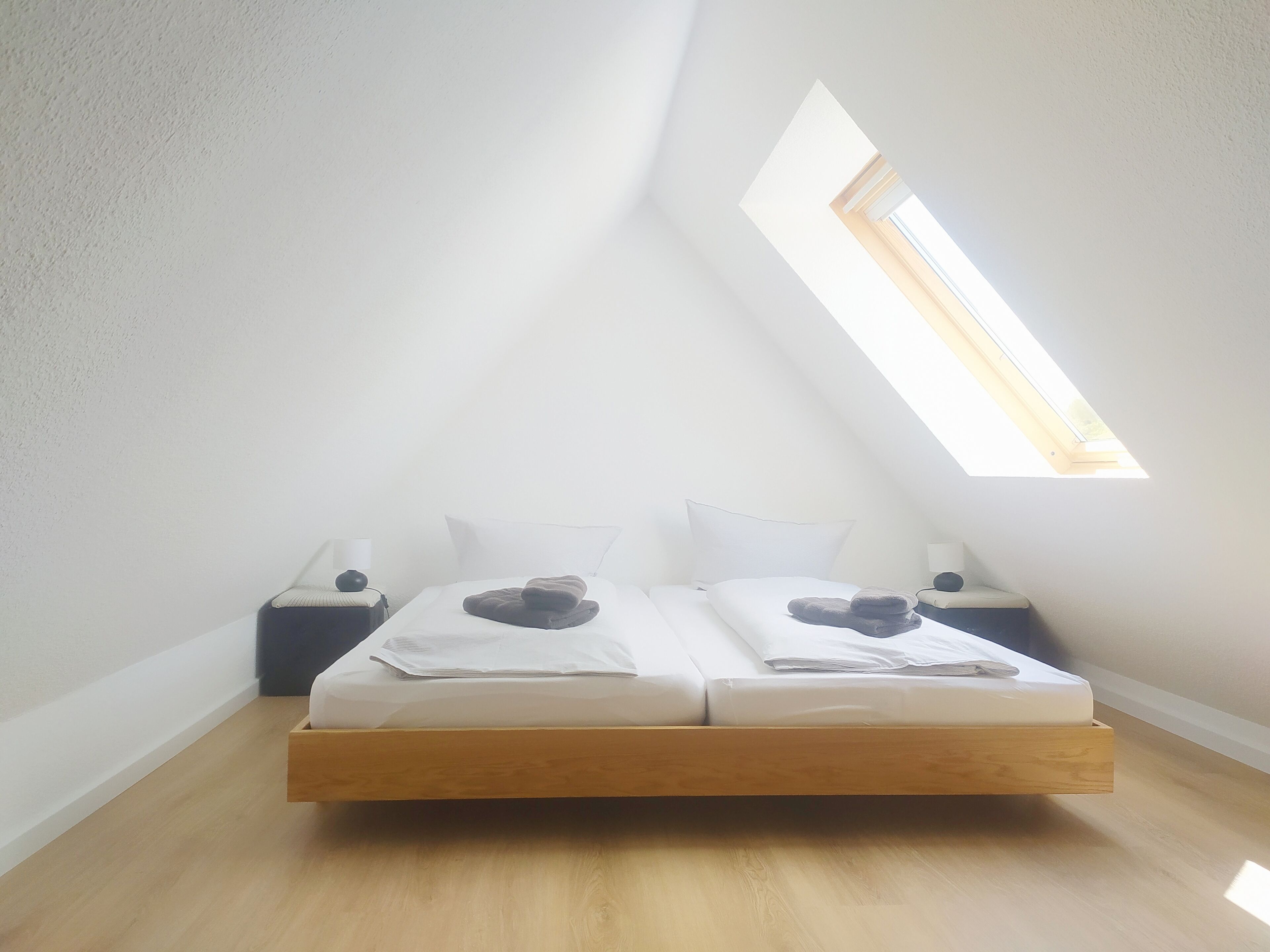 2 Schlafzimmer, Reisekinderbett, WLAN, Bettwäsche