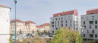 Appartement design et chaleureux, centre-ville