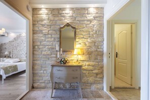 6 chambres, bureau, fer et planche à repasser, Wi-Fi gratuit