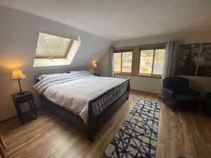 4 dormitorios, tabla de planchar con plancha, wifi y ropa de cama