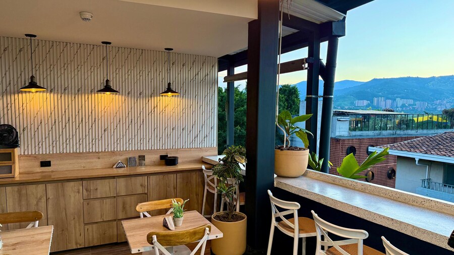 Manila Hotel Boutique