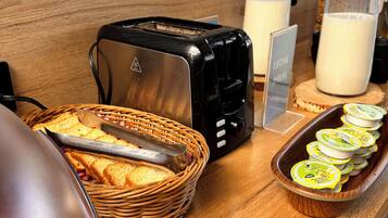 Petit déjeuner continental compris tous les jours