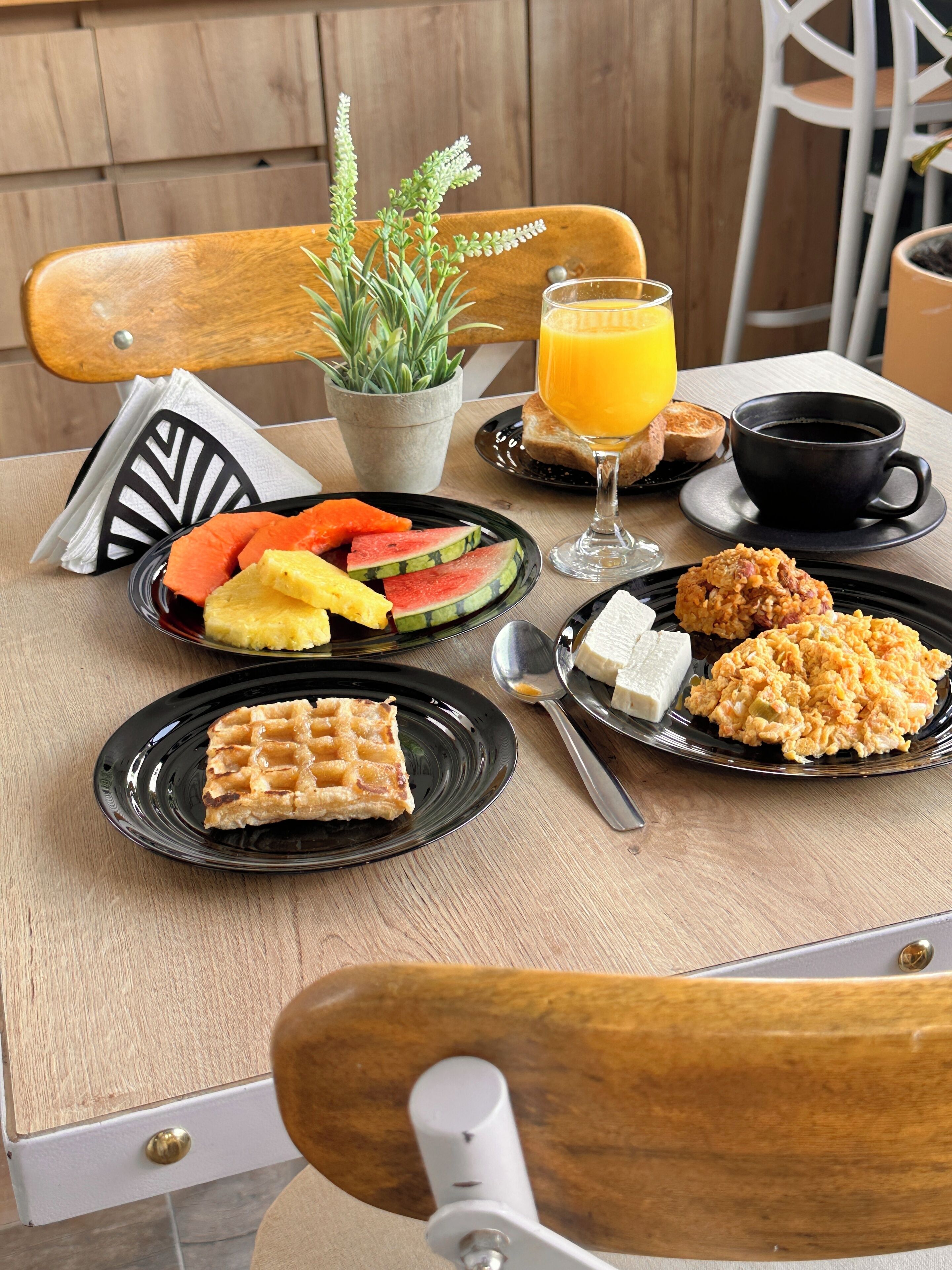 free daily continental breakfast