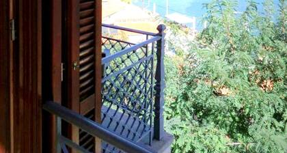 Gytheio Retreat Panoramic Sea View apartment