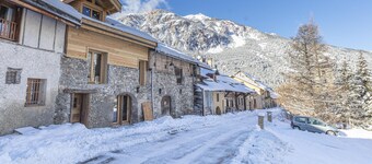 Apt Elise - Les Alberts/Montgenevre/Claree valley