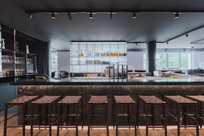 Bar (on property) - NIGHT INN Hotel Bahnhofcity Feldkirch (Feldkirch)