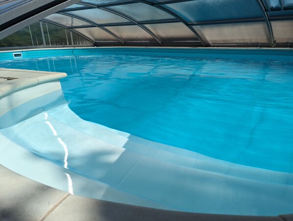 Indoor pool, outdoor pool