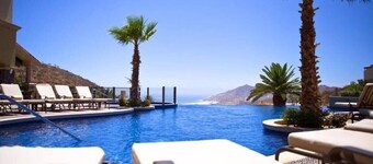 Incredible 3BR Ocean View Villa in Cabo San Lucas