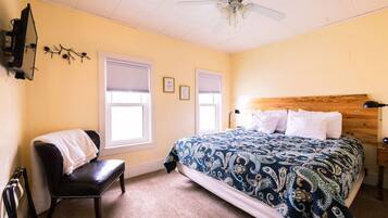 1 bedroom, travel cot, free WiFi, bed sheets