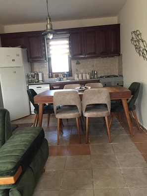 House | Private kitchen