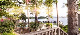 South Shore 1 bdrm! Gameroom! Mini-Golf, Indoor Hottub, Pickleball, Tennis&More!