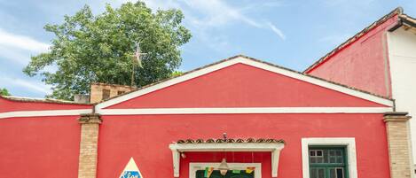 Façade de lâhĂŠbergement