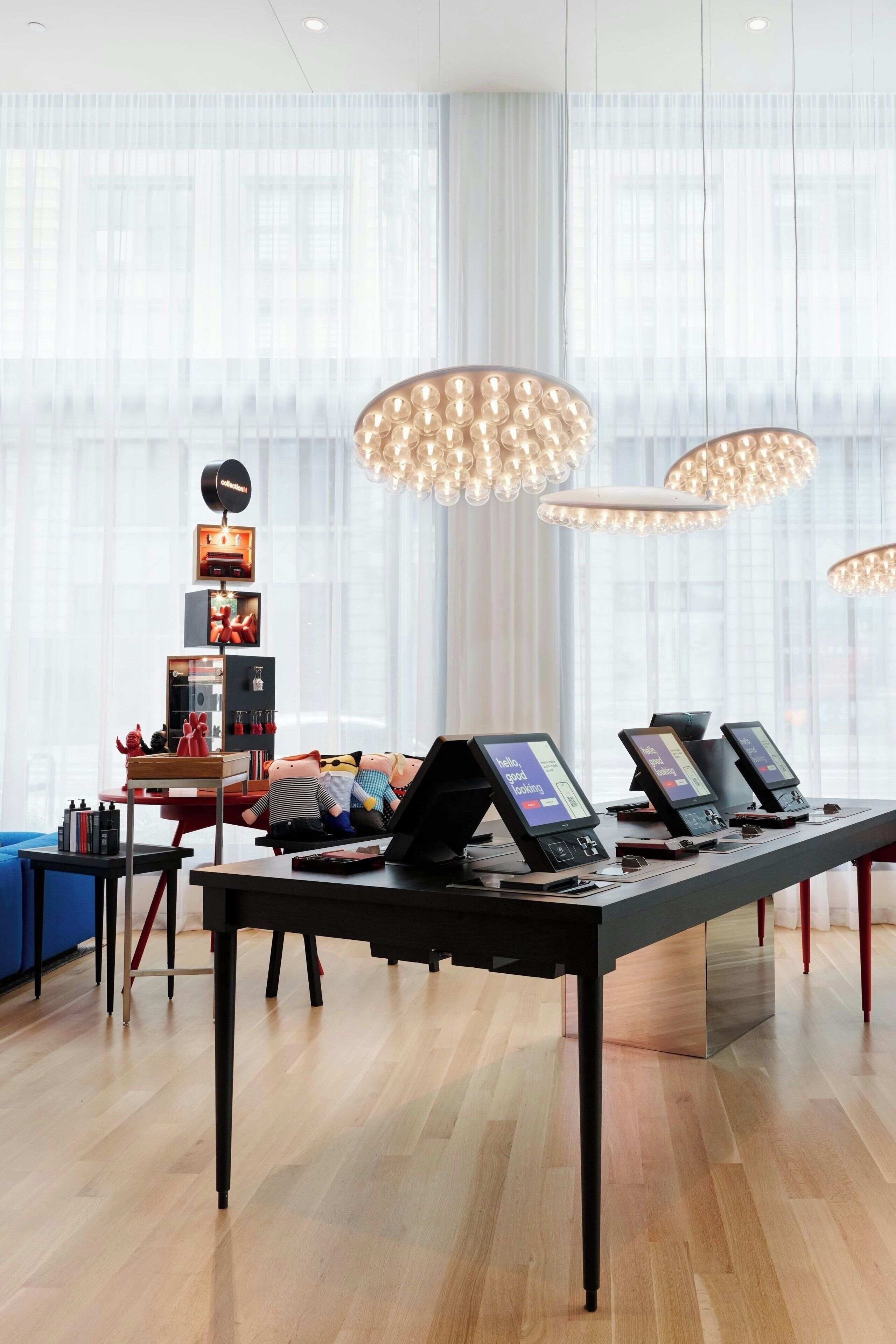 Photo - citizenM Los Angeles Downtown