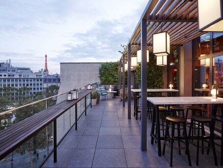 citizenM Paris Champs Elysees - Image 13