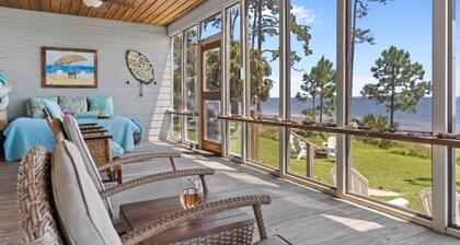 St. Teresa Beach front home- Seaglass is the perfect getaway
