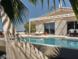 Outdoor pool - Astarte Villas - Onda Del Mar Beach Villa (QW98+2V2 Argassi, Greece)