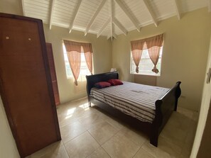 2 Schlafzimmer, Bügeleisen/Bügelbrett, WLAN
