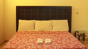 Unclassified image, 2 of 6, button - Hotel Pacific (Tecoman)