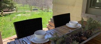 Elegant Guest House on Cuchara River