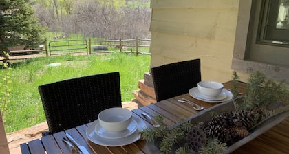 Elegant Guest House on Cuchara River