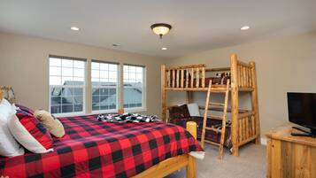 3 bedrooms, iron/ironing board, travel cot, free WiFi