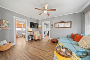 2 makuuhuonetta, Wi-Fi, vuodevaatteet