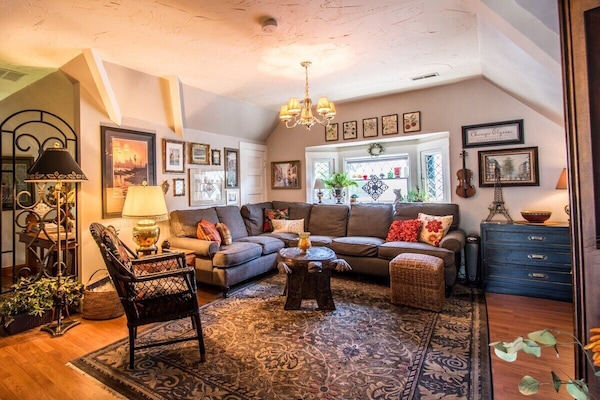 Spacious second floor living room featuring smart TV with cable