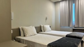 Minibar, laptop workspace, free WiFi, bed sheets - Transamerica Fit Rondonópolis (Rondonopolis)