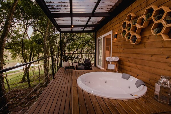 Private spa tub - Vila Nambu (Gramado)