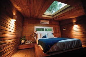 Cabana das Araucárias | Hypo-allergenic bedding, free minibar items, individually decorated - Vila Nambu (Gramado)