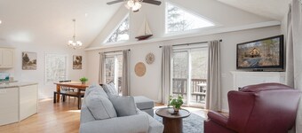 Massanutten Near Slopes,  2 Masters,  Pool Table, Air Hockey, 2 FPs