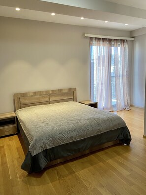 3 chambres, fer et planche à repasser, accès Internet