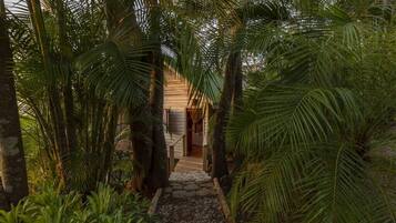 Enceinte de lâhĂ©bergement