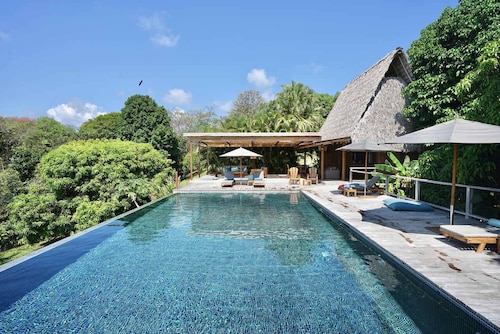 Ocean View Villa w/ Daily Breakfast | Pool + Views