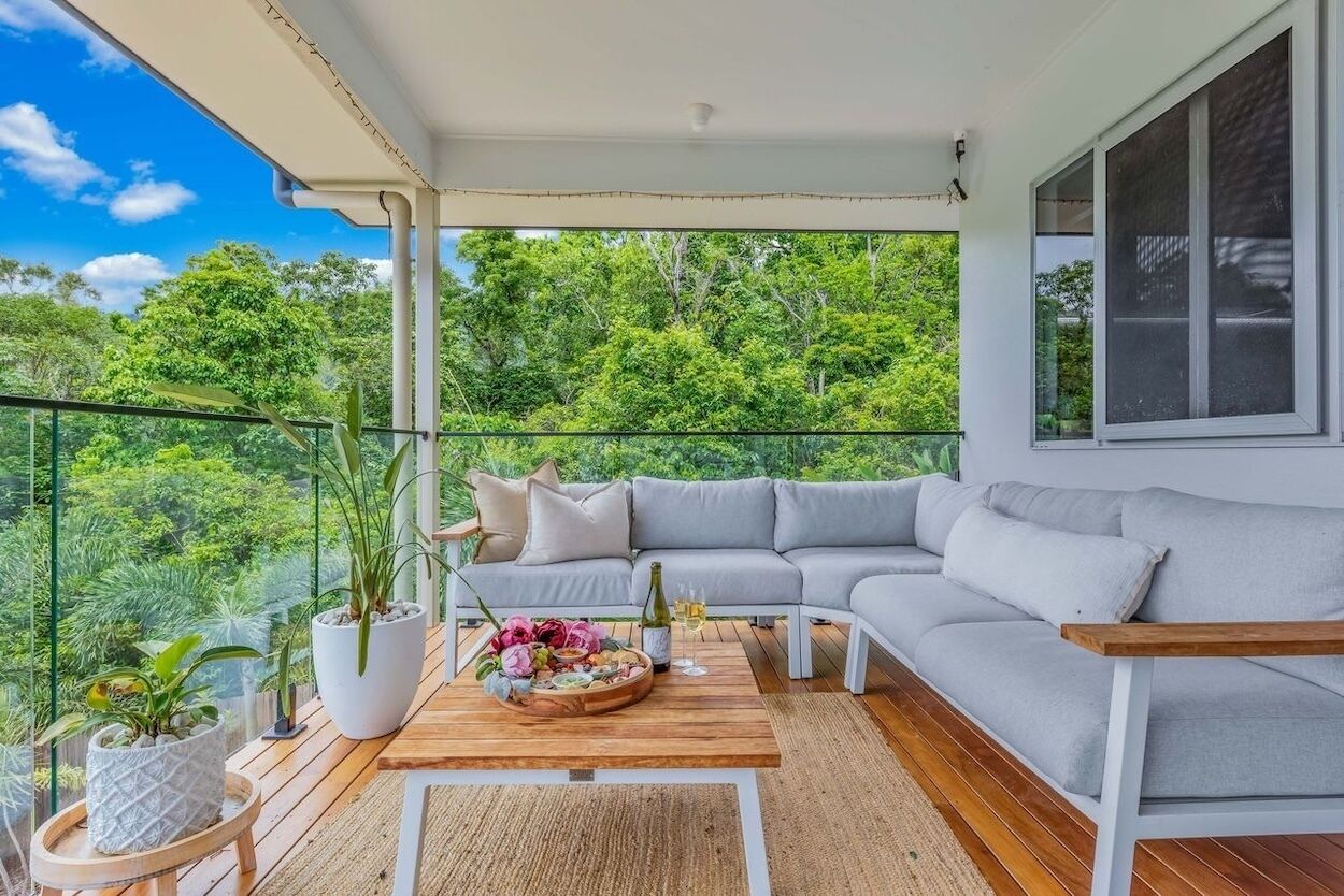 TV, Netflix, streaming services