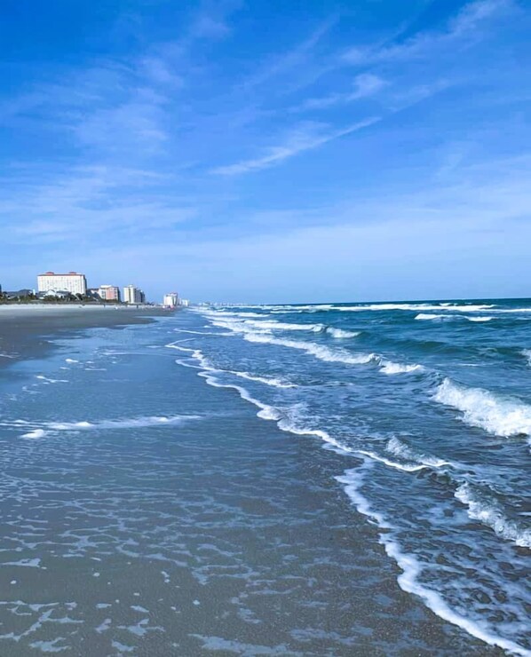 Beach - OCEAN SUNRISE ~ 2B/2B Condo ~ Affordable Luxury (Myrtle Beach)