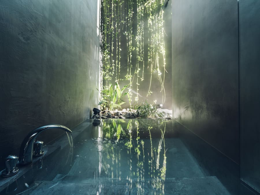 Tradisjonelt hus, ikke-røyk | Bad | Separat badekar og dusj, hårføner og tøfler