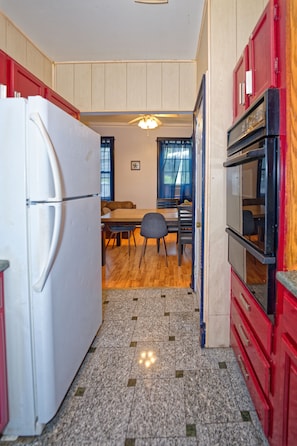 Interior - ✨Historic Full Amenities 2BR Apt @Downtown Albany (Albany)