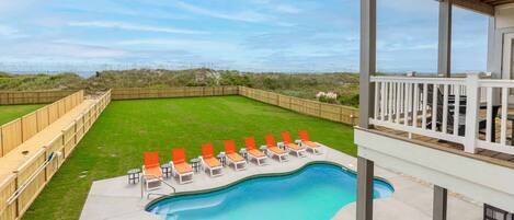 Piscine extérieure, piscine chauffée