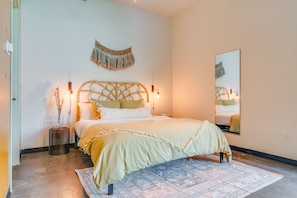 1 habitación, tabla de planchar con plancha, wifi y ropa de cama