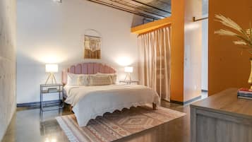 1 habitación, tabla de planchar con plancha, wifi y ropa de cama