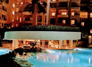 Beheizter Pool