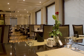 Dining - Hotel Ajmer Inn (Ajmer)