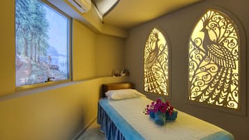 Massaggi con le pietre calde, massaggi “deep tissue”, massaggi svedesi